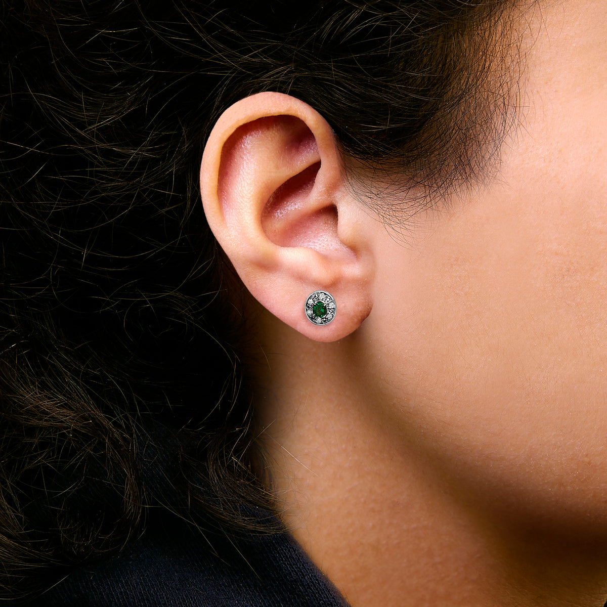 14K White Gold Oval Green Emerald and 1/10 Cttw Diamond Halo Stud Earrings (I-J Color, I1-I2 Clarity)