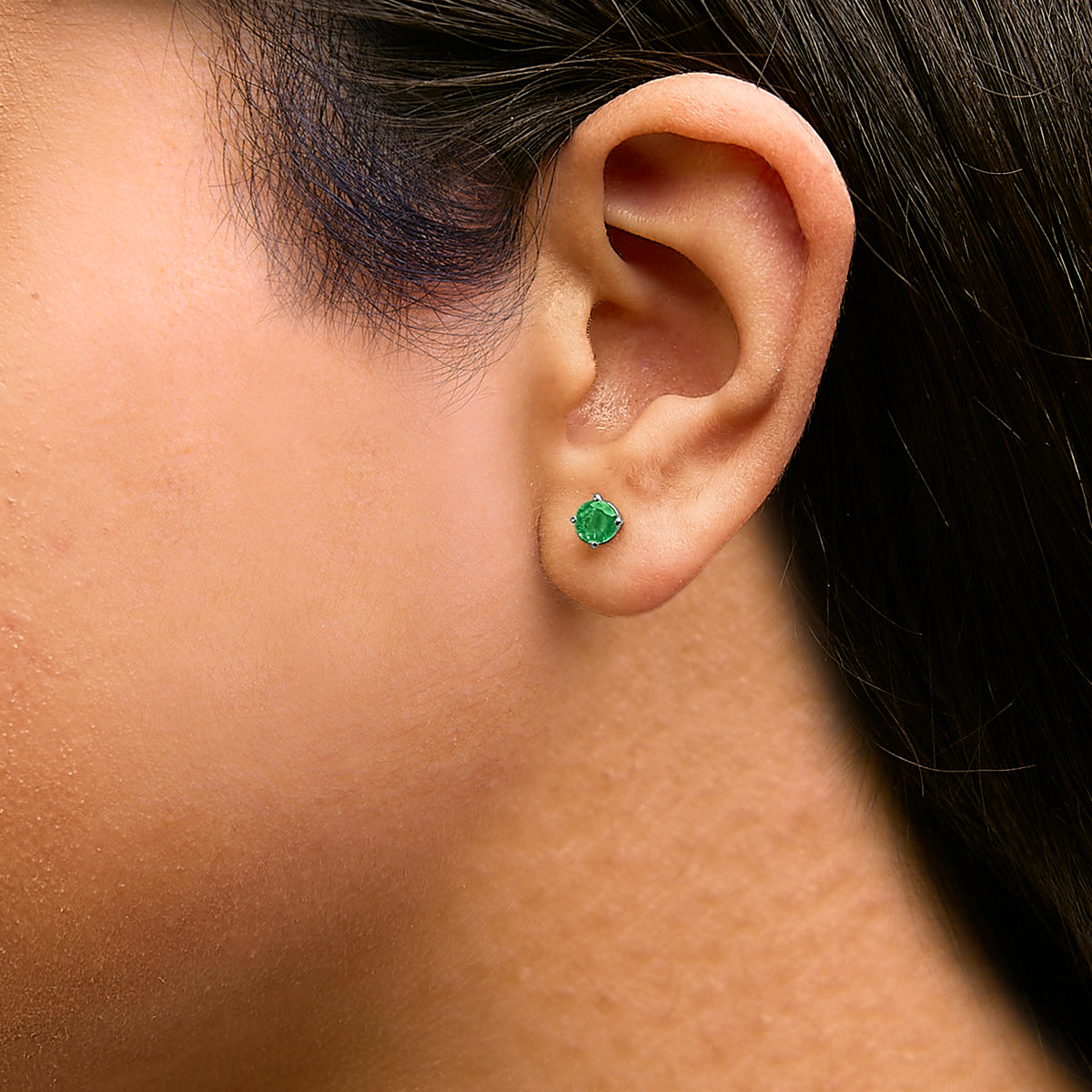 14K White Gold 5X5MM Round Green Emerald Solitaire Stud Earrings