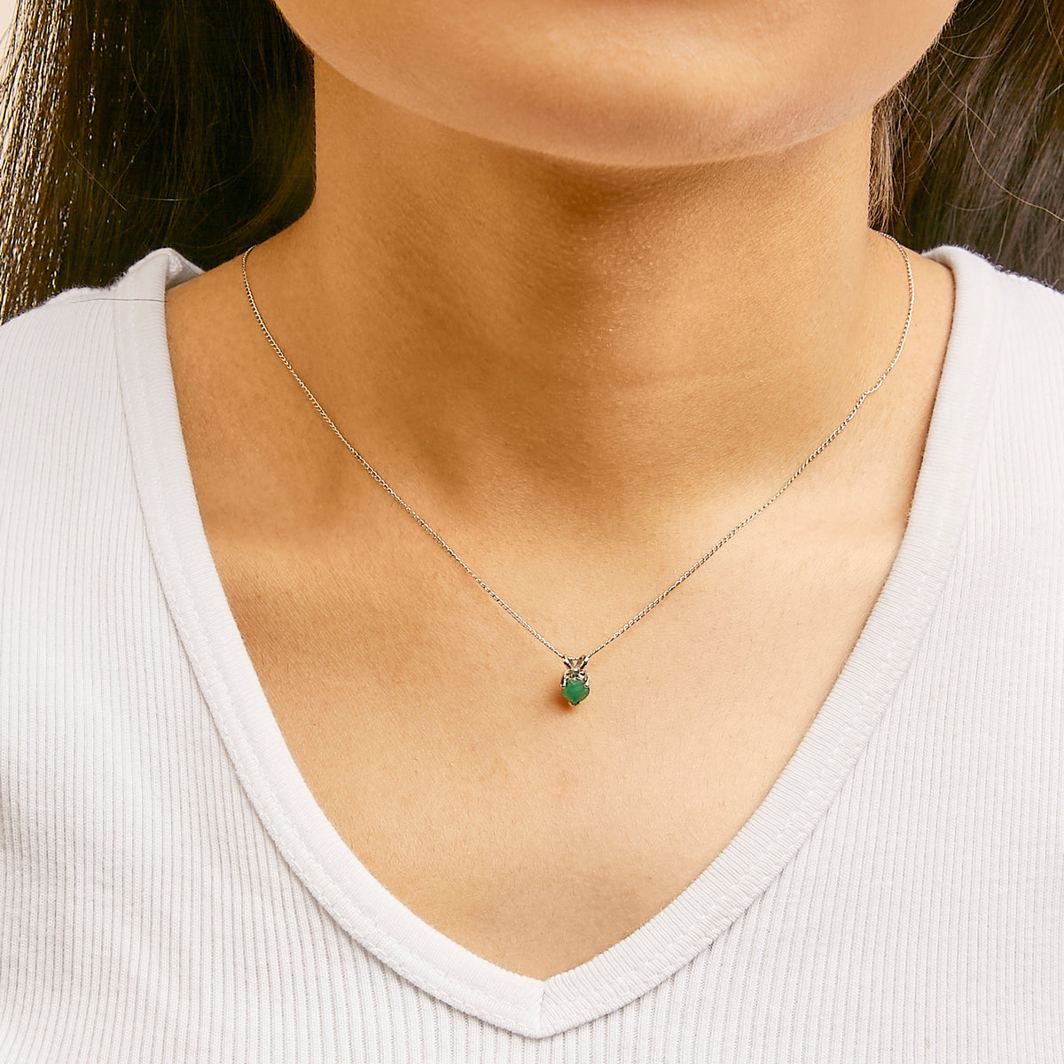 14K White Gold 5X5 MM Heart Shaped Green Emerald Solitaire Pendant Necklace