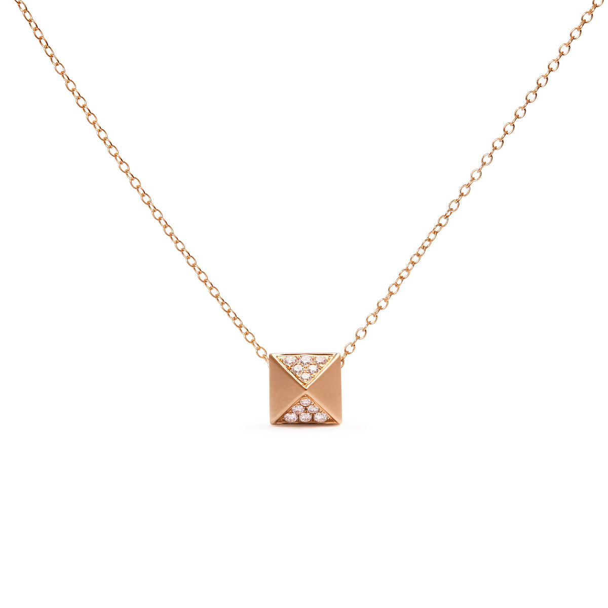 14K Yellow Gold 1/4 Cttw Diamond Matte Finished Pyramid Pendant Necklace (G-H Color, SI1-SI2 Clarity)