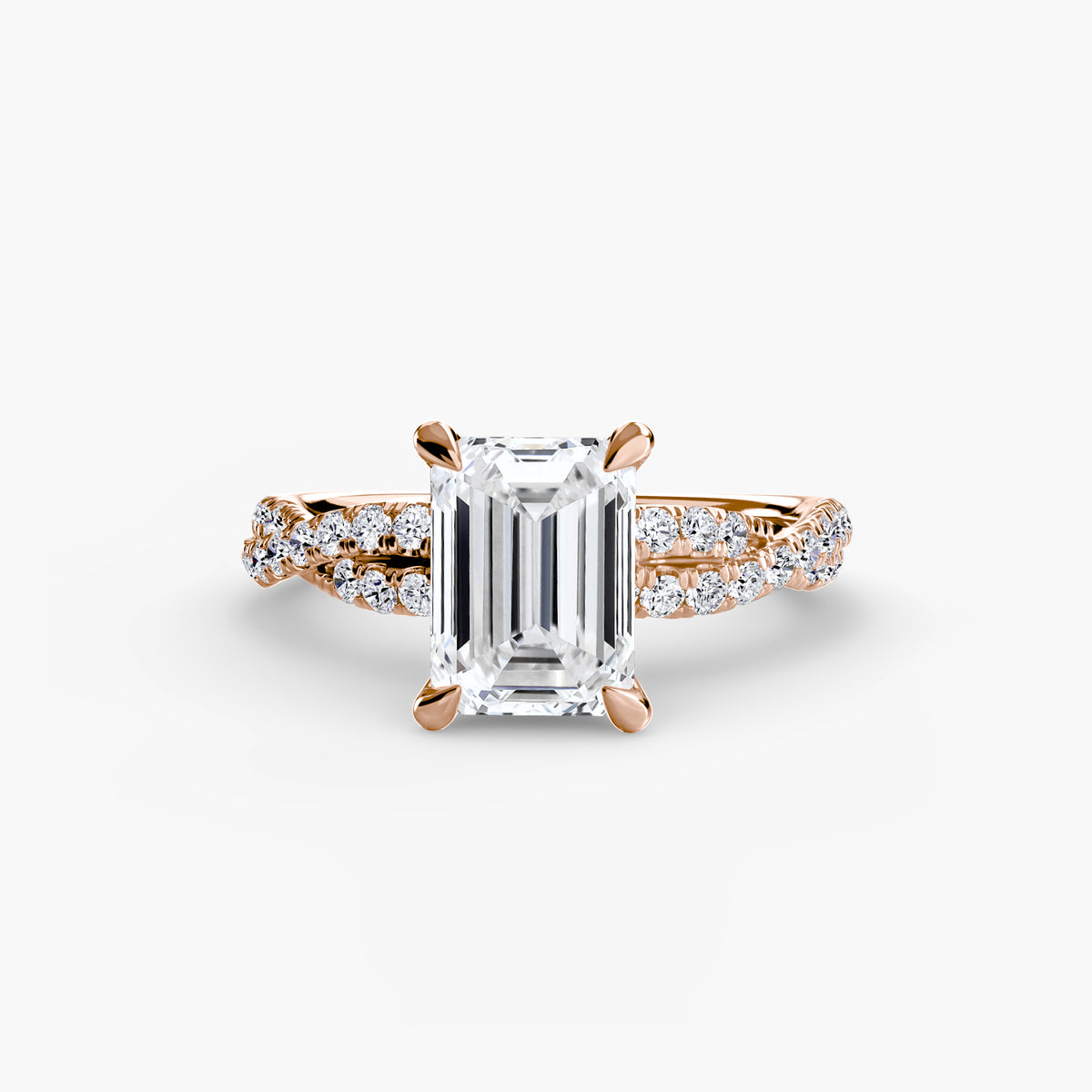 The Twisted Pavé Solitaire
